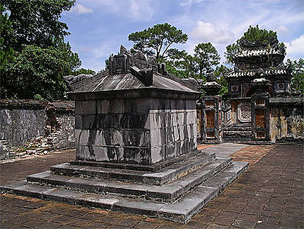 Tombeau de la concubine principale du roi Tu Duc, à Hué