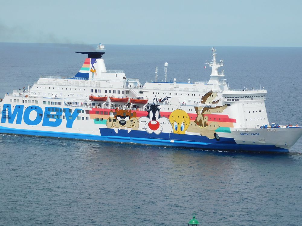 Arrivée du ferry à Bastia