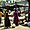 Femmes et poteries sur le marché