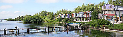 Cabanas sur l'île Kikouker