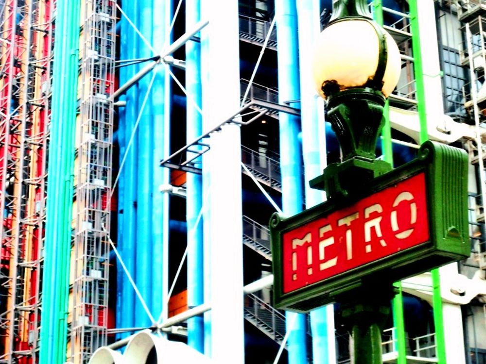 Station de métro Rambuteau (centre Pompidou)