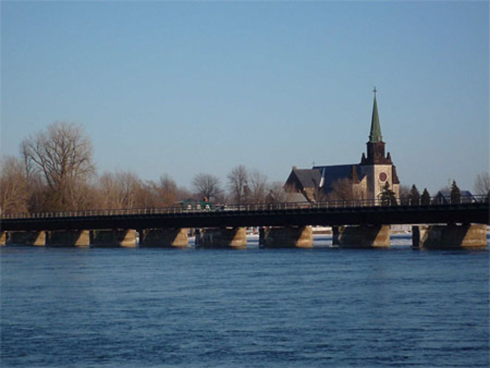 Le pont Gouin