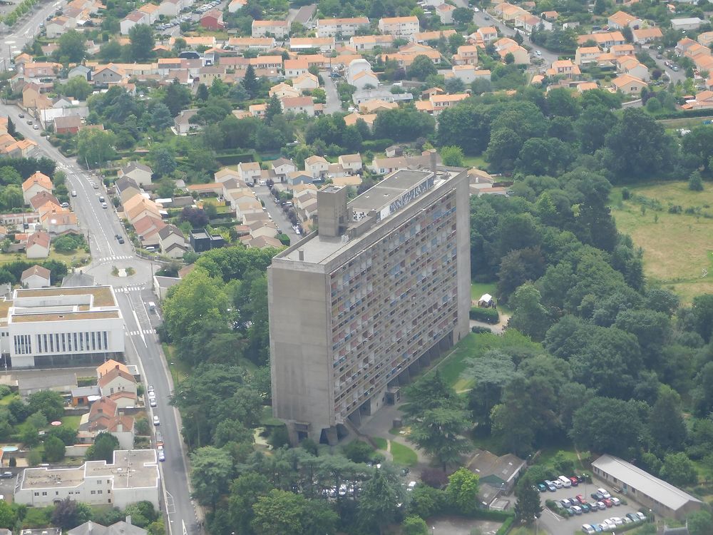 Arrivée sur Nantes (Le Corbusier)