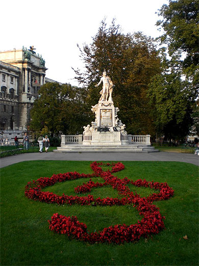 Statue de Mozart Statue de Mozart