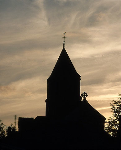L'église de Saint-Hilaire des Loges