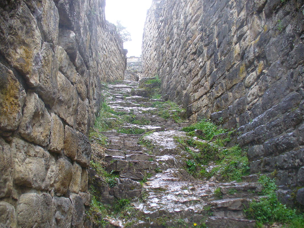 Entrée forteresse des chachapoyas