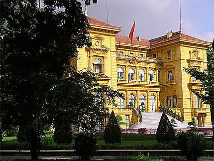 Le palais présidentiel à Hanoï