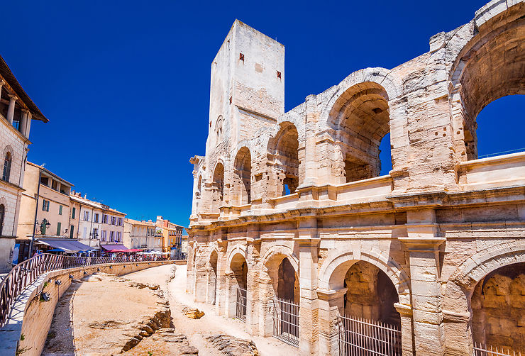 Les monuments romains et romans d’Arles