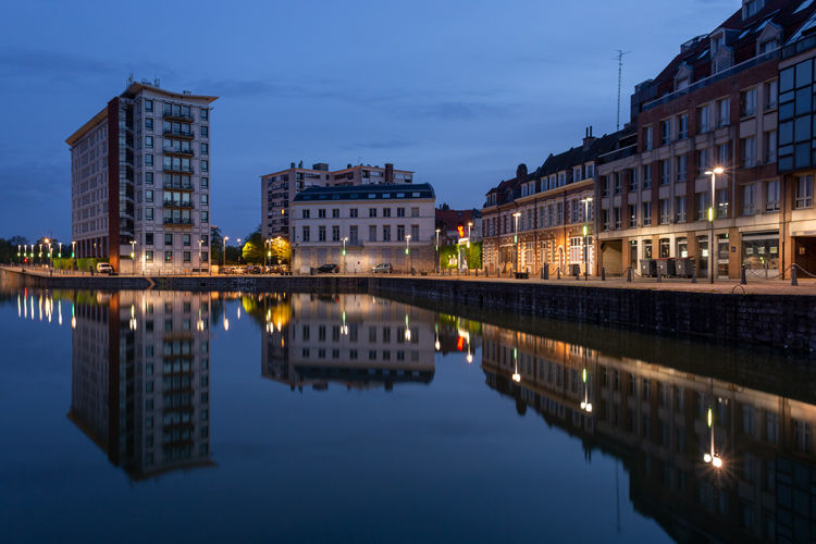 Reflet du quai du Wault, Lille