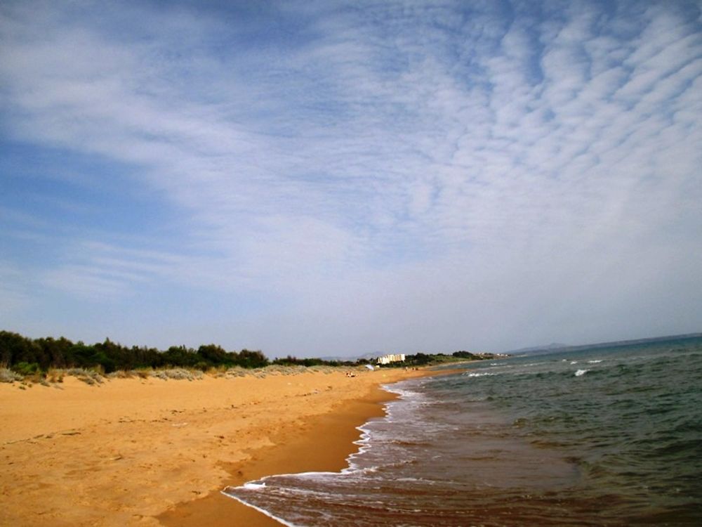 Plage déserte, réserve naturelle