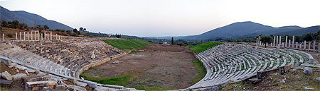 Stade de l'antique Messène Stade de l'antique Messène