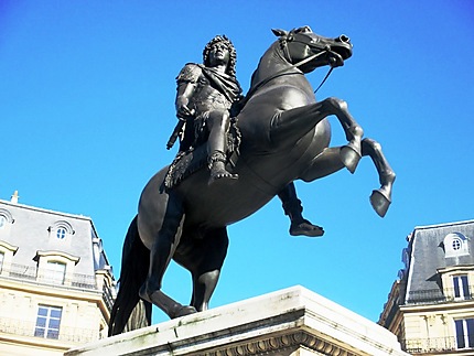 Louis XIV,  statue équestre