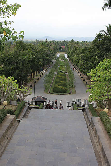 Borobudur (Vue du sommet)