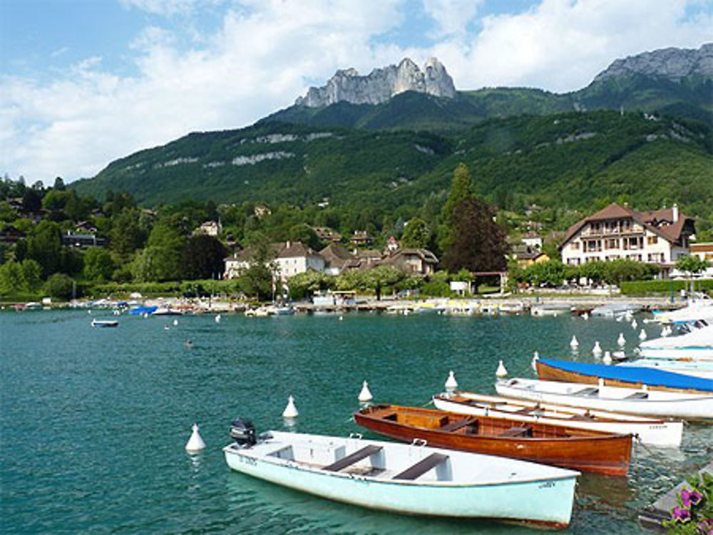 Joli petit port de Talloires