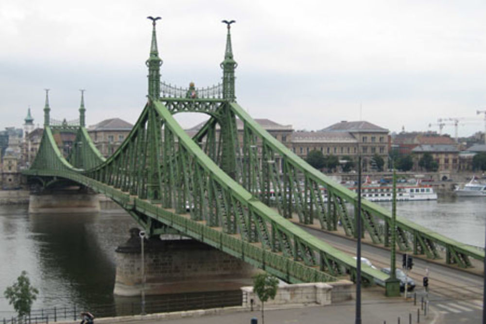 Pont de la liberté