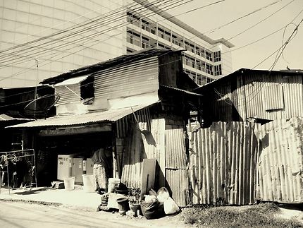 Quartier défavorisé de Pattaya, Chalerphrakiat 9