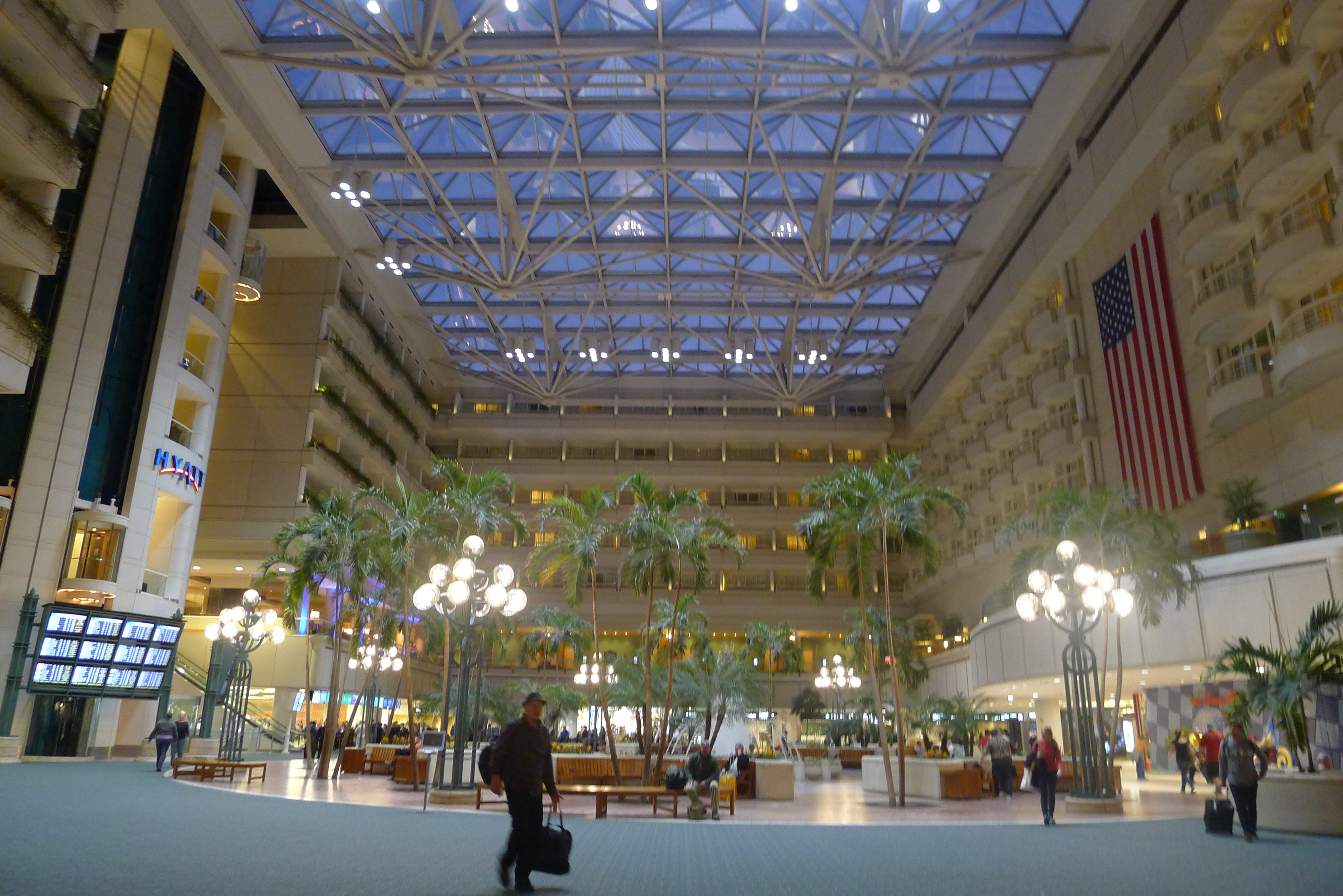 Intérieur de l'aéroport d'Orlando Intérieur de l'aéroport d'Orlando
