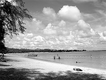 Plage de mont choisy Plages Mer Noir et blanc Mont Choisy