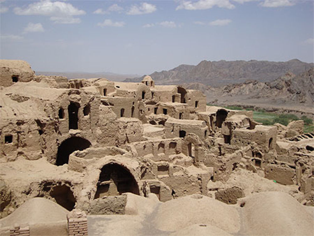 Le village abandonné de Kharanaq