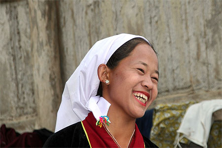 Jeune fille Silver Palaung Jeune fille Silver Palaung