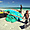Pirogue à balancier sur la plage d'Itampolo