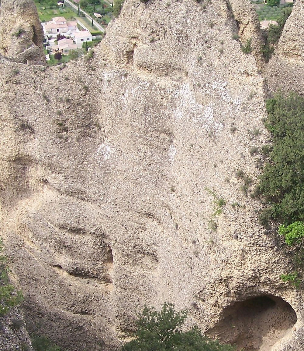 Un creux dans la roche