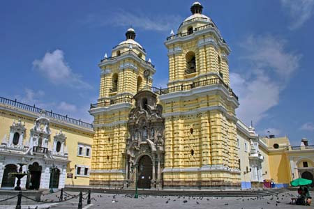 Eglise San Francisco à Lima