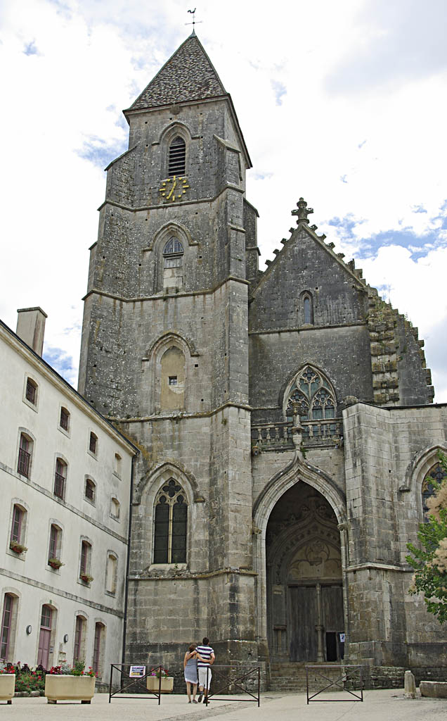 L'abbaye de Saint Seine L'abbaye de Saint Seine