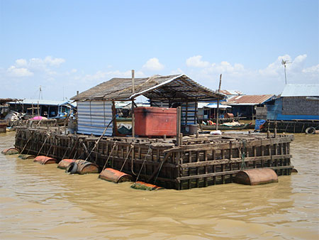 Ecole vietnamienne flottante