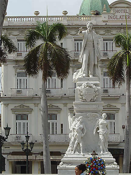Statue josé marti