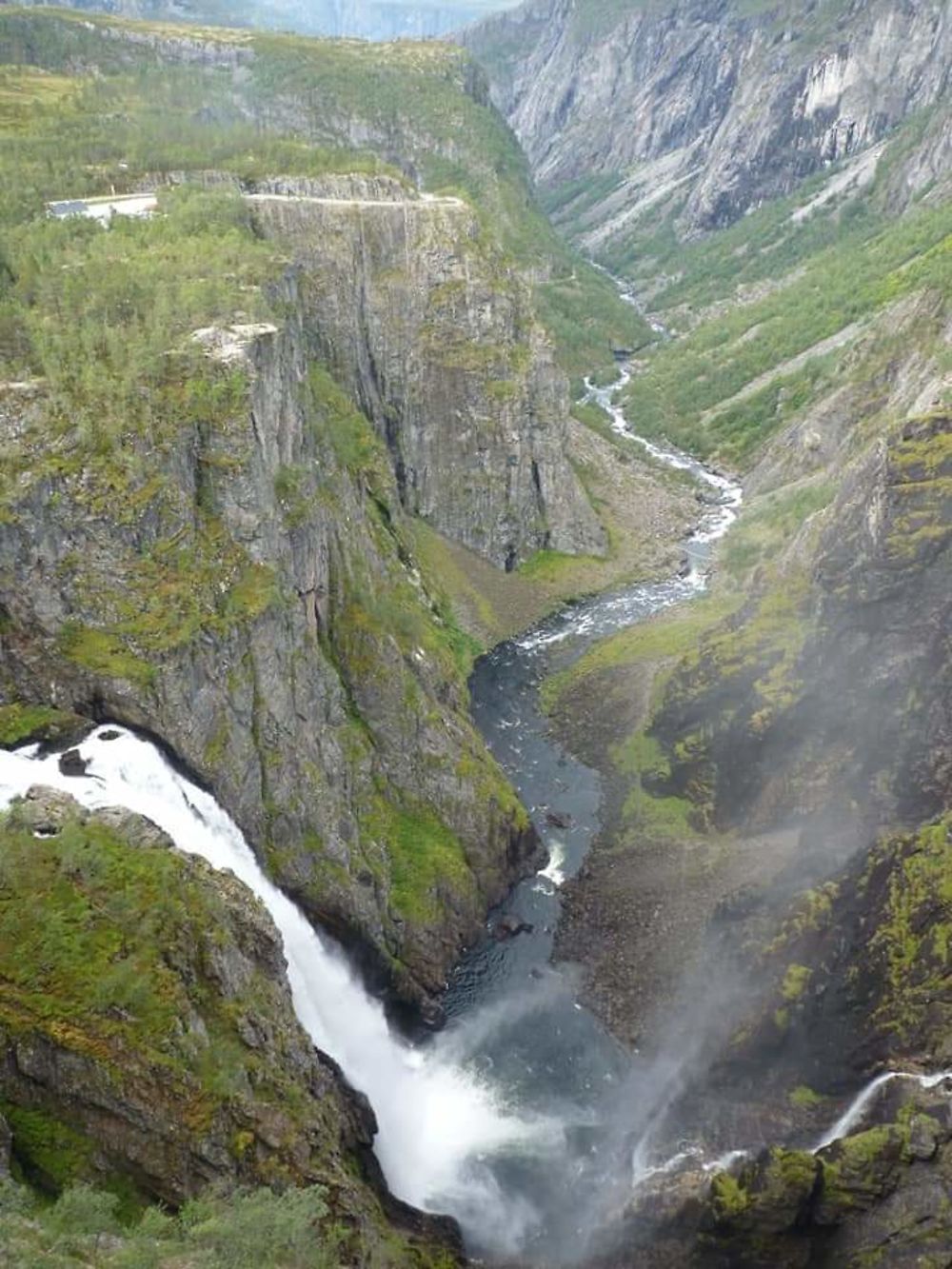 Chute d'eau de Voringfossen 