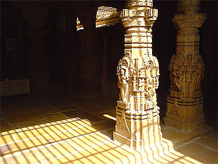 Temple jaïn dans l'enceinte du fort de Jaisalmer
