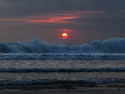 Sunset In Seminyak Mer Coucher De Soleil Kuta Lombok