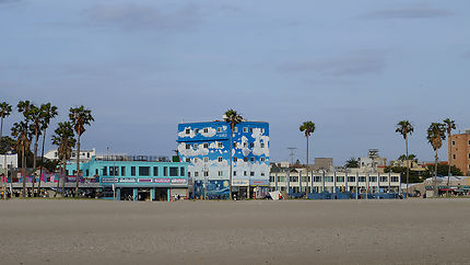 Building on the beach