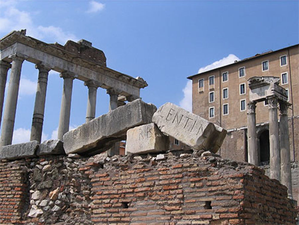 Temple de Saturne