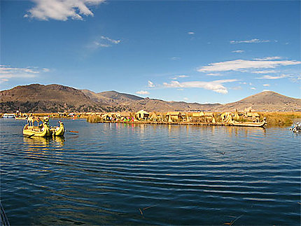 Iles flottantes Uros - Lac Titicaca