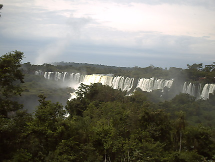 Les chutes d'eau Iguazu