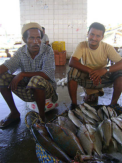 Pêcheurs au marché