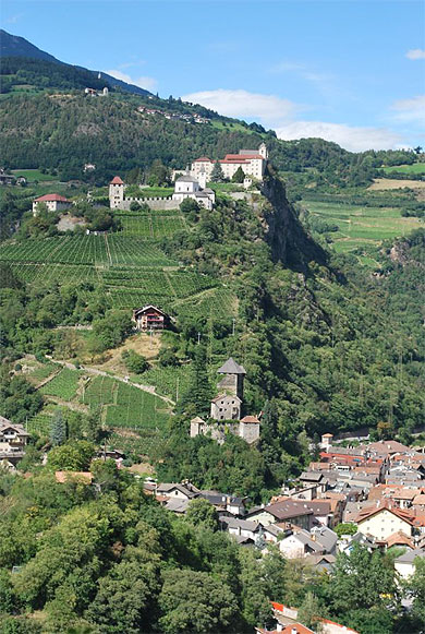 Klausen (Chiusa) Klausen (Chiusa)
