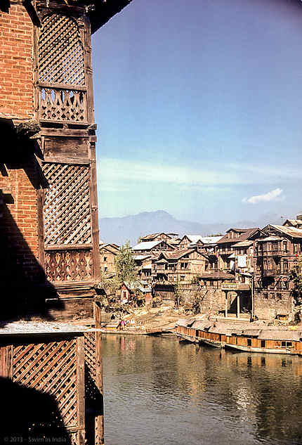 Srinagar : le long de la Jehlam