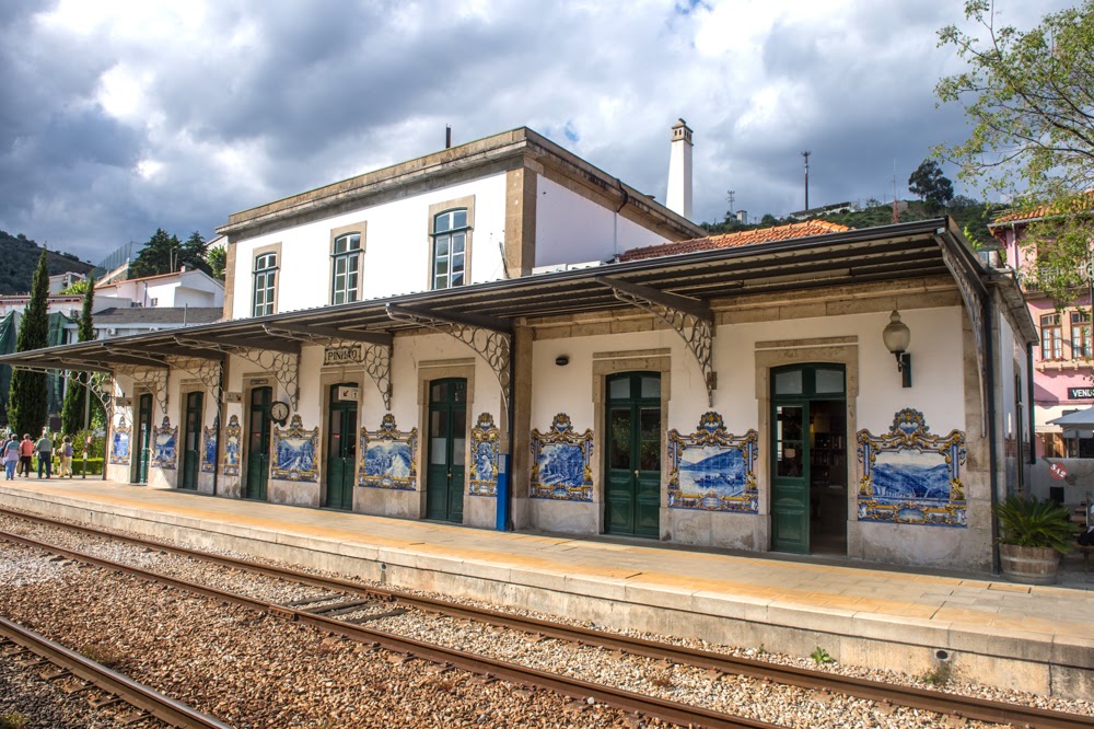 La gare de Pinhão à Douro La gare de Pinhão à Douro