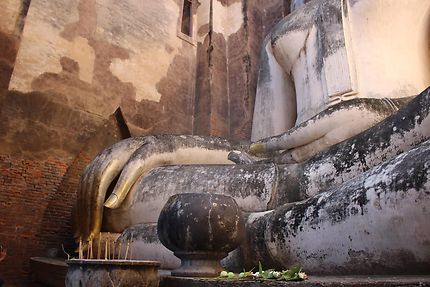 Big Bouddha à Sukhothai, Thaïlande