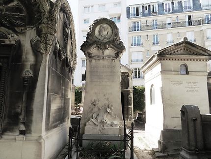 Tombe de Léo Delibes 