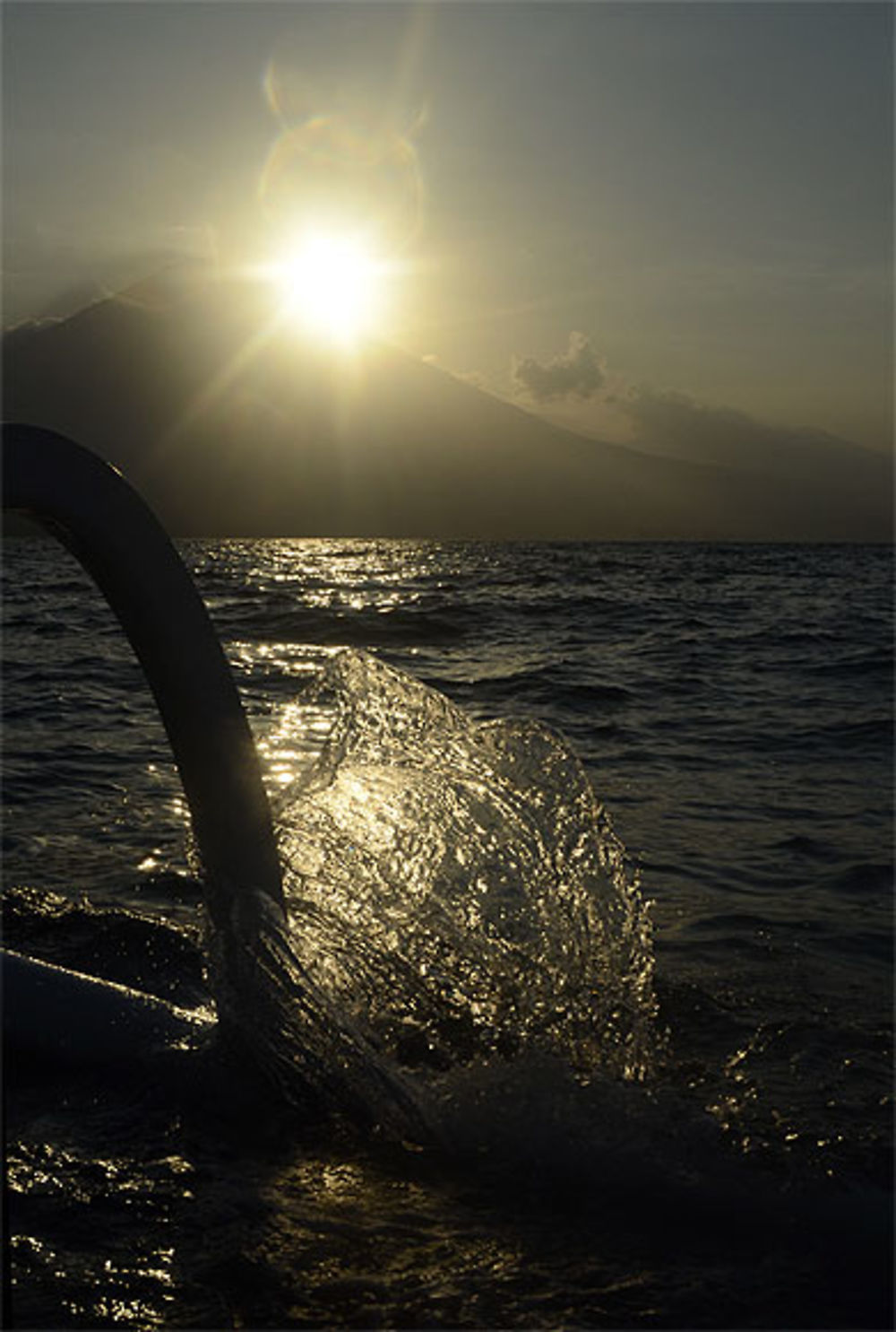 Coucher de soleil sur le mont Agung