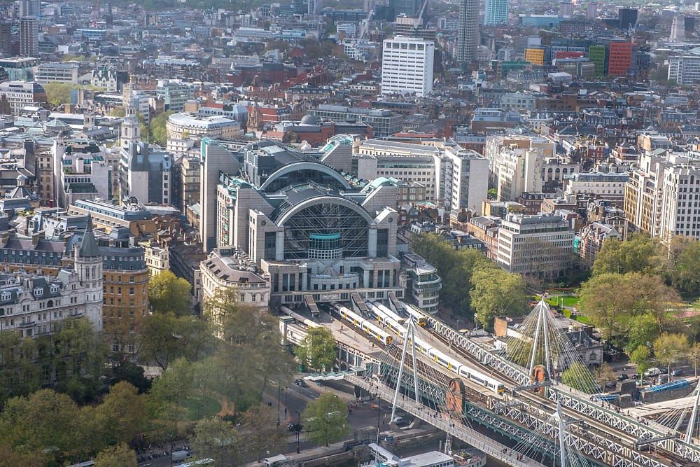 Charing Cross railway station, Londres