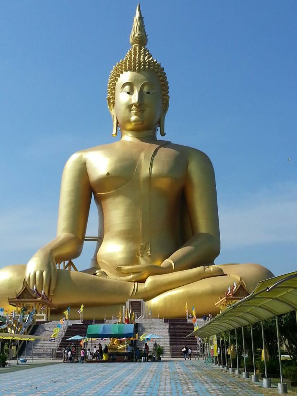 Re: Plus grand Bouddha du pays (Wat Muang) à Ang Thong - damuadib