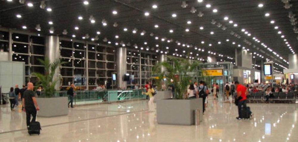 Re: Une journée et une nuit d'escale  à l'aéroport  de ST PAULO (GRU) - France-Rio