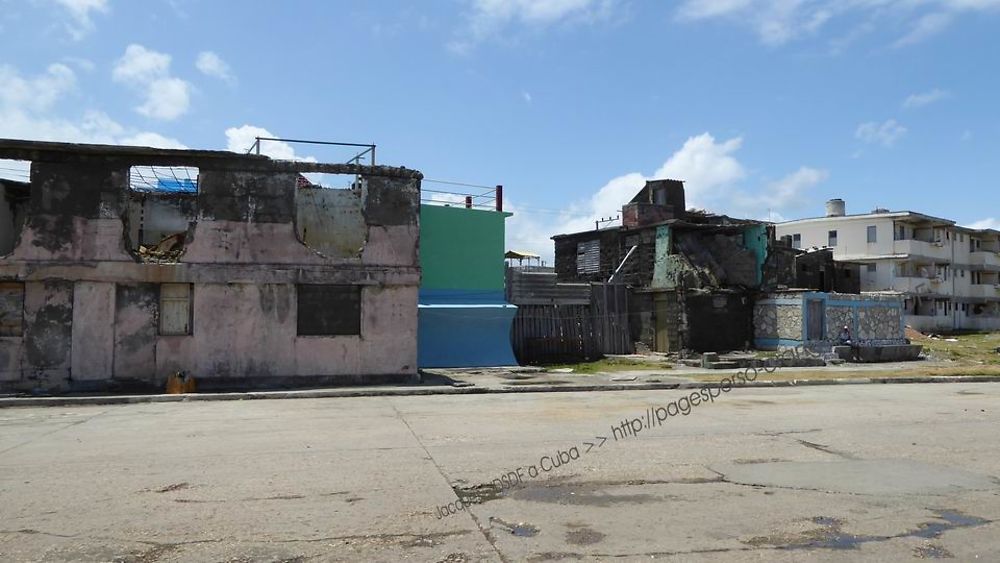 Ouragan MATTHEUW sur Baracoa. - Jacques JDSDF à CUBA