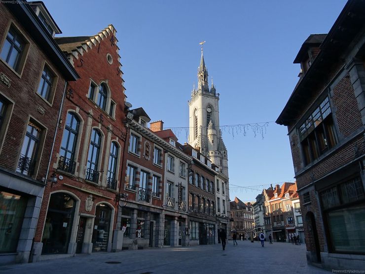 Une demi-journe Tournai