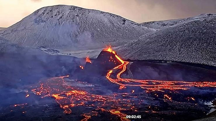 Islande De Glace Et Surtout De Feu L Eruption Volcanique En Live Forum Islande Routard Com